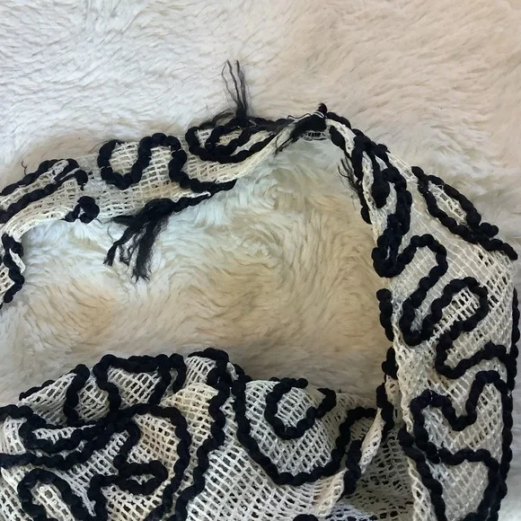 𝅺ZARA Embroidered Mesh/Net Oversize Boxy Tank Top - Picture 6 of 10